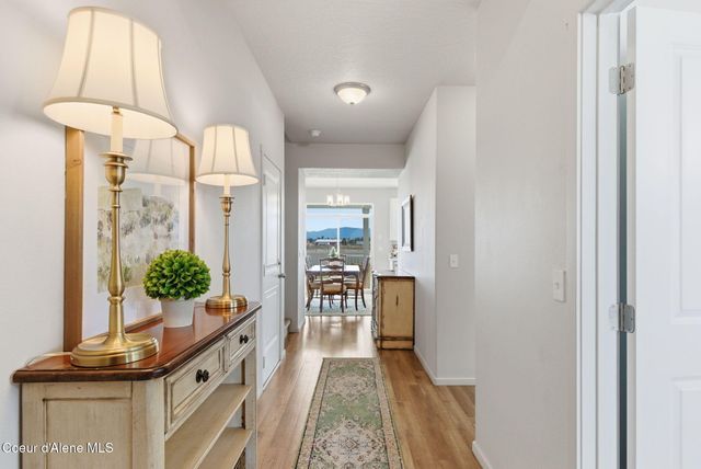 9798 N Heston LOOP, Hayden, ID 83835