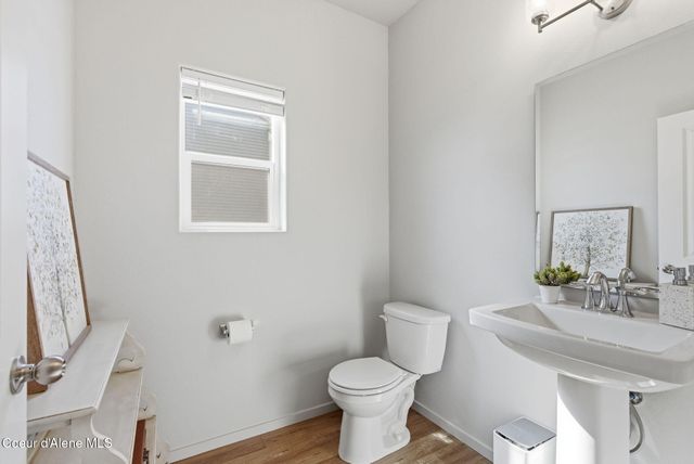 9798 N Heston LOOP, Hayden, ID 83835