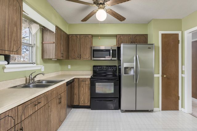 7849 Huntington Forest Drive, Hixson, TN 37343