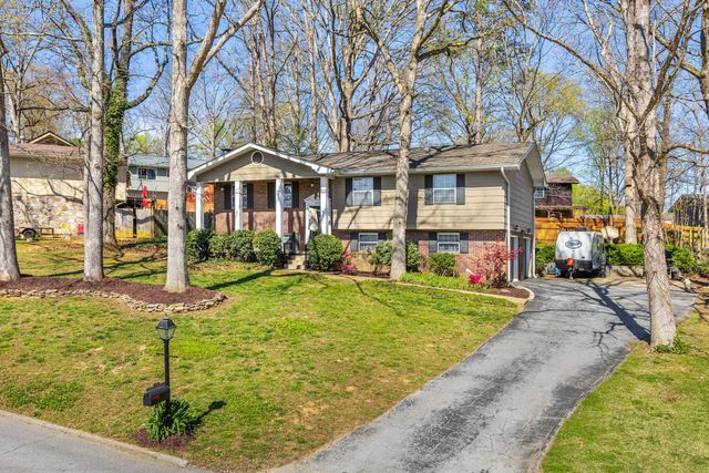 7849 Huntington Forest Drive, Hixson, TN 37343