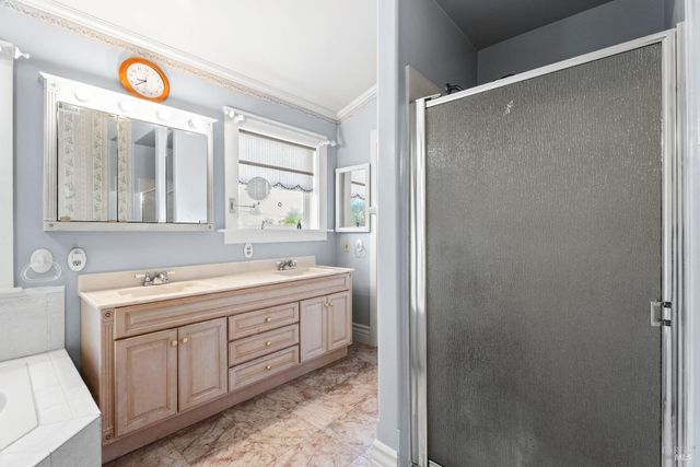 204 S Dora St, Ukiah, CA 95482