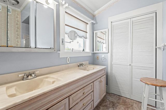 204 S Dora St, Ukiah, CA 95482