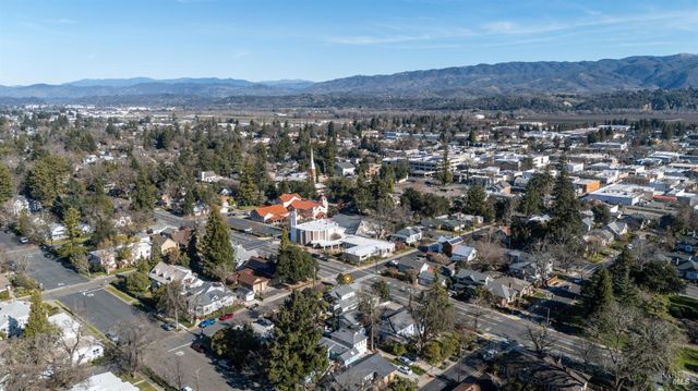 204 S Dora St, Ukiah, CA 95482