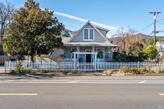 204 S Dora St, Ukiah, CA 95482