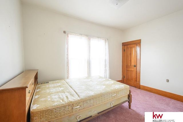 1330 N Kansas, Superior, NE 68978