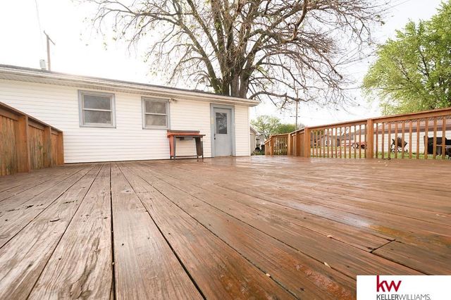 1330 N Kansas, Superior, NE 68978