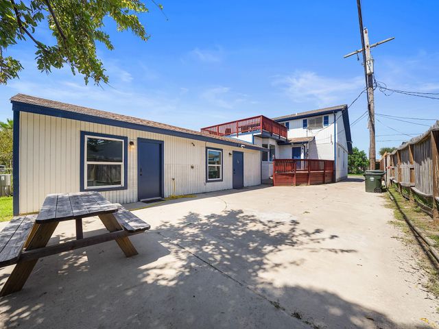 8007 Beluche Drive, Galveston, TX 77551