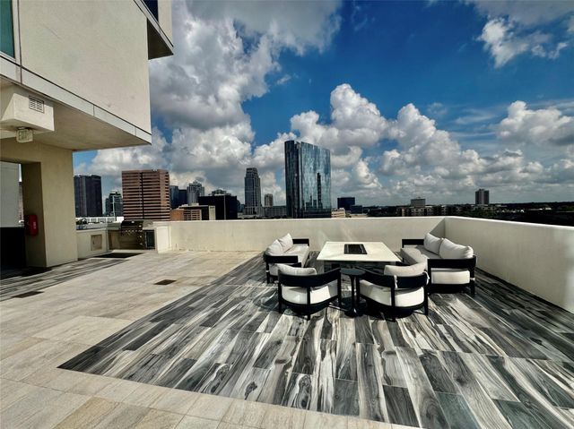 4521 San Felipe Street 1103, Houston, TX 77027