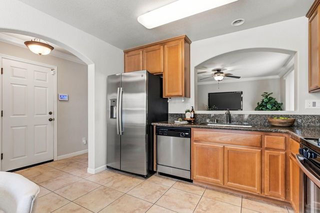 1682 Loon Lake St, Roseville, CA 95747