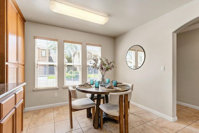 1682 Loon Lake St, Roseville, CA 95747