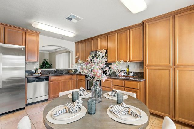 1682 Loon Lake St, Roseville, CA 95747
