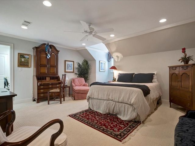 107 Torrey Pines Drive, Lufkin, TX 75901