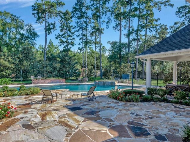 107 Torrey Pines Drive, Lufkin, TX 75901