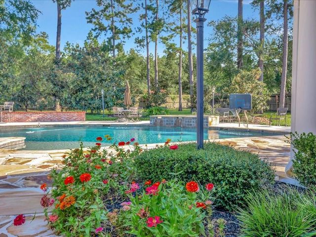 107 Torrey Pines Drive, Lufkin, TX 75901