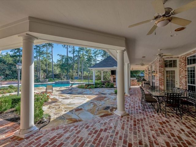 107 Torrey Pines Drive, Lufkin, TX 75901