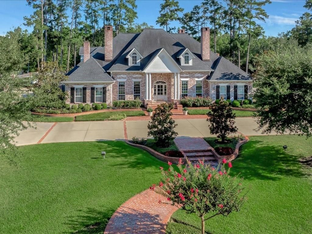 107 Torrey Pines Drive, Lufkin, TX 75901