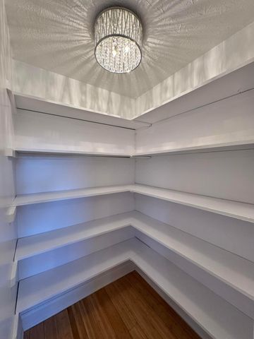 3493 Sunset Drive, Columbus, OH 43221