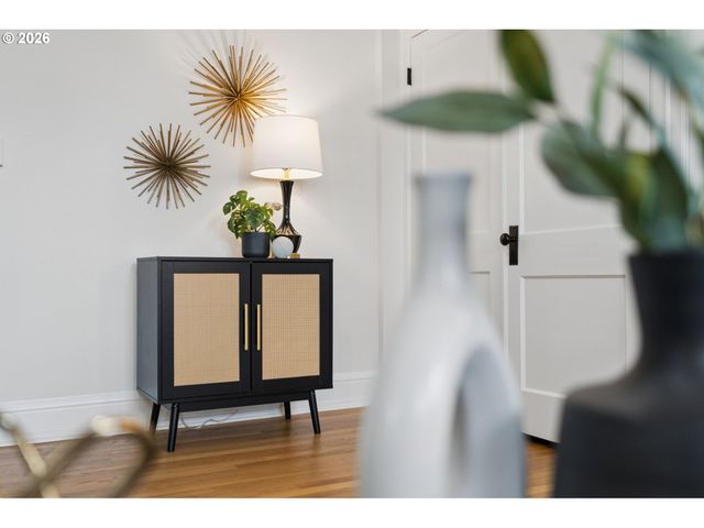 20 Nw 16TH Ave 8, Portland, OR 97209