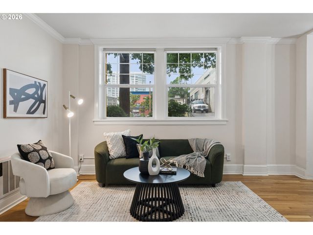 20 Nw 16TH Ave 8, Portland, OR 97209