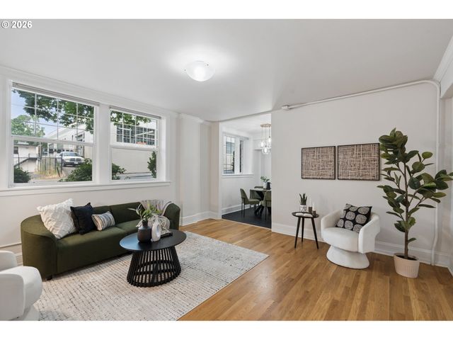20 Nw 16TH Ave 8, Portland, OR 97209