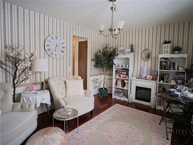 3 Freshfield, Perinton, NY 14450