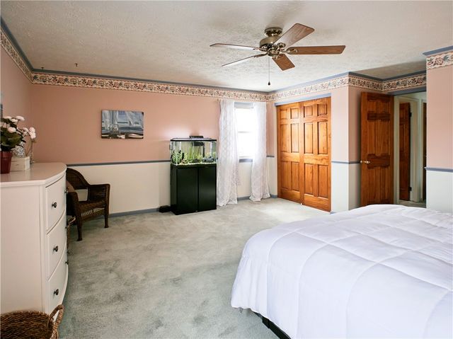 3 Freshfield, Perinton, NY 14450