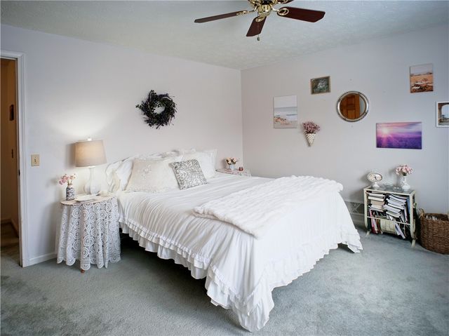 3 Freshfield, Perinton, NY 14450