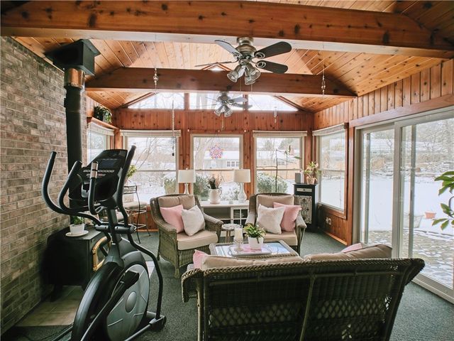 3 Freshfield, Perinton, NY 14450