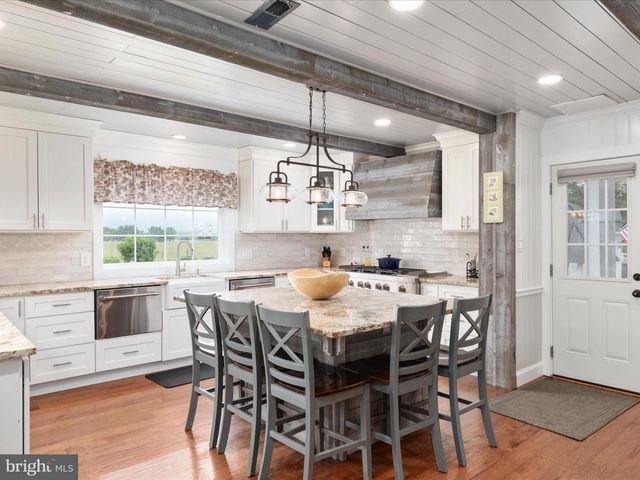 27986 OLD VALLEY PIKE, Toms Brook, VA 22660