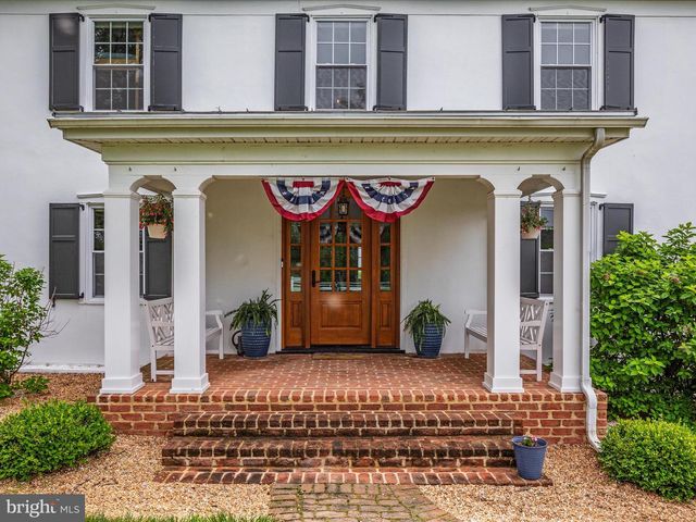 27986 OLD VALLEY PIKE, Toms Brook, VA 22660