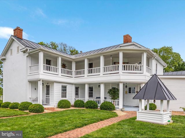 27986 OLD VALLEY PIKE, Toms Brook, VA 22660