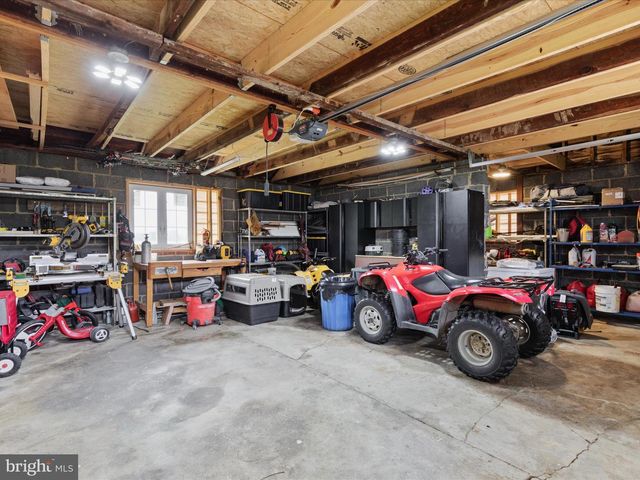 27986 OLD VALLEY PIKE, Toms Brook, VA 22660