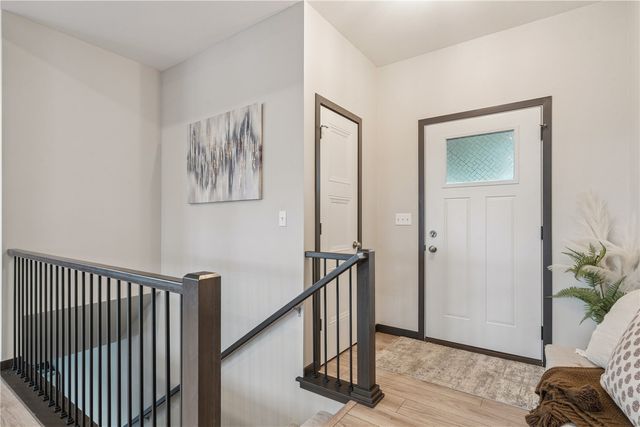 1389 Cardinal Drive, Fairfax, IA 52228