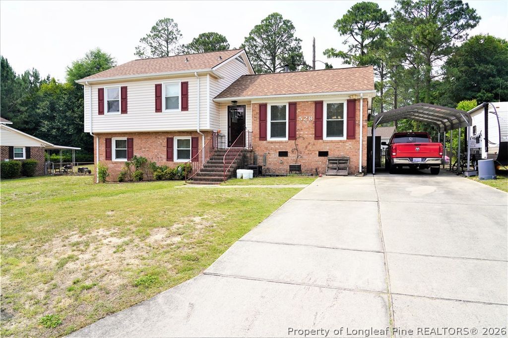 528 Carteret Place, Fayetteville, NC 28311