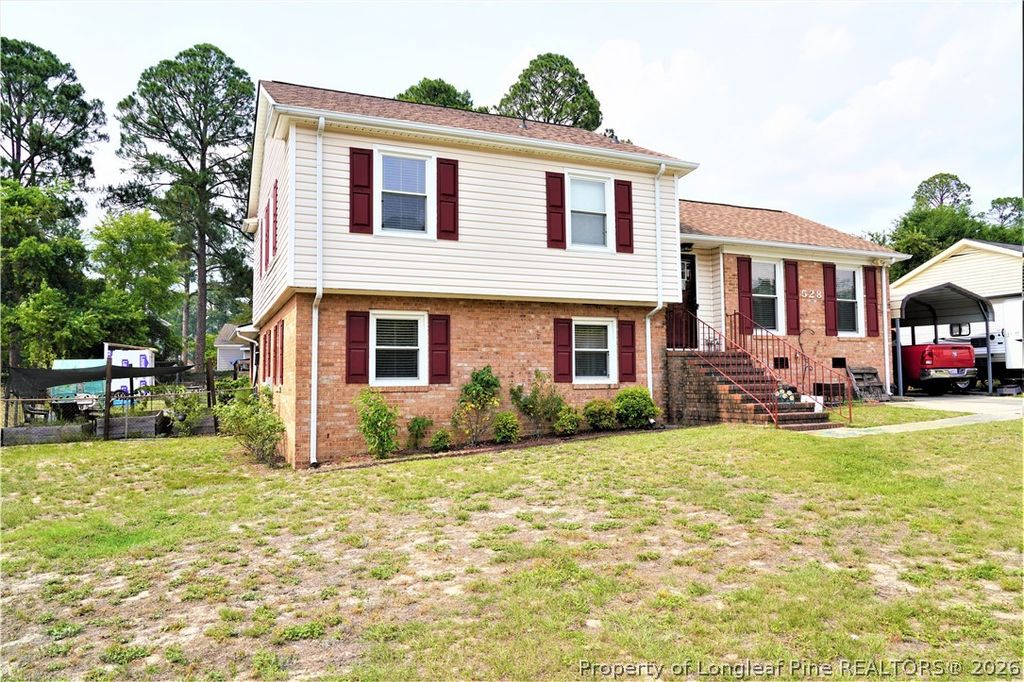 528 Carteret Place, Fayetteville, NC 28311 — photo 2