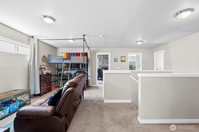 16233 76th Avenue Court E, Puyallup, WA 98375