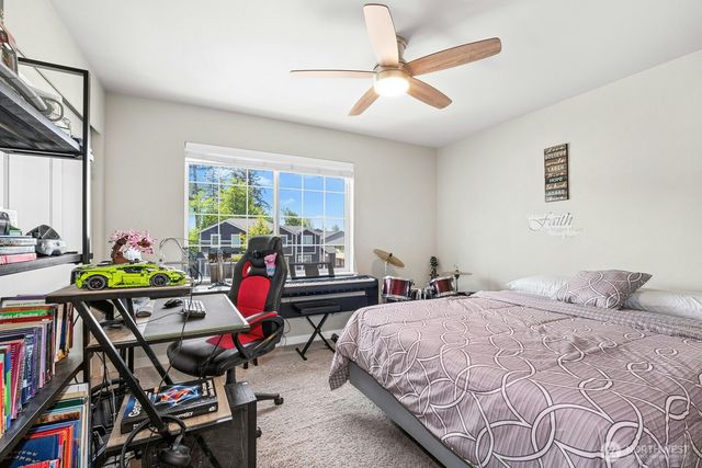 16233 76th Avenue Court E, Puyallup, WA 98375