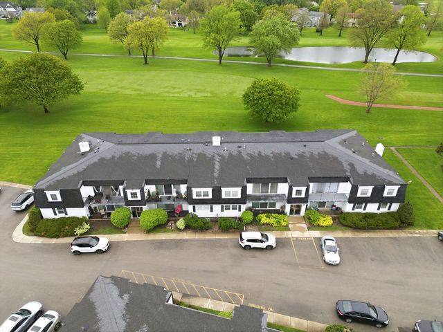 1115 Royal St George Drive 201, Naperville, IL 60563