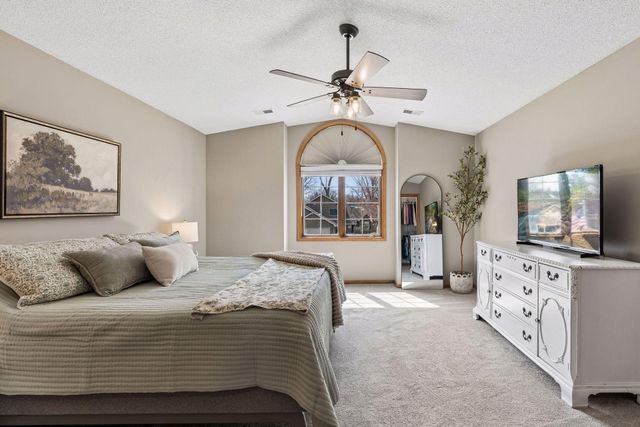 1697 120th Lane NE, Blaine, MN 55449
