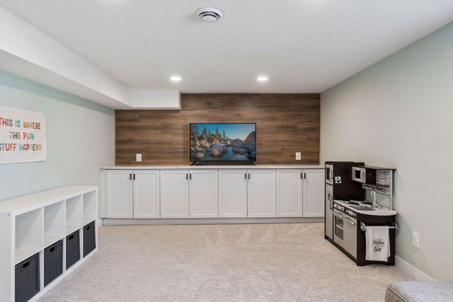 1697 120th Lane NE, Blaine, MN 55449