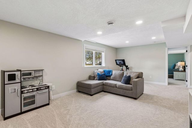 1697 120th Lane NE, Blaine, MN 55449