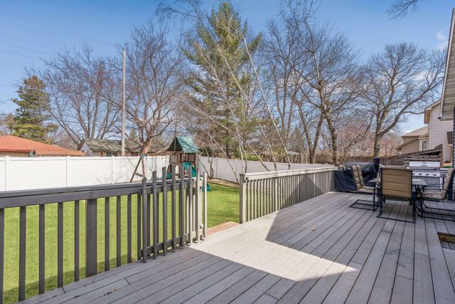 1697 120th Lane NE, Blaine, MN 55449