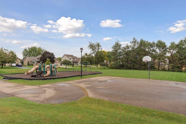 1697 120th Lane NE, Blaine, MN 55449