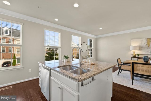 4208 WOODSPRING LN, Upper Marlboro, MD 20772