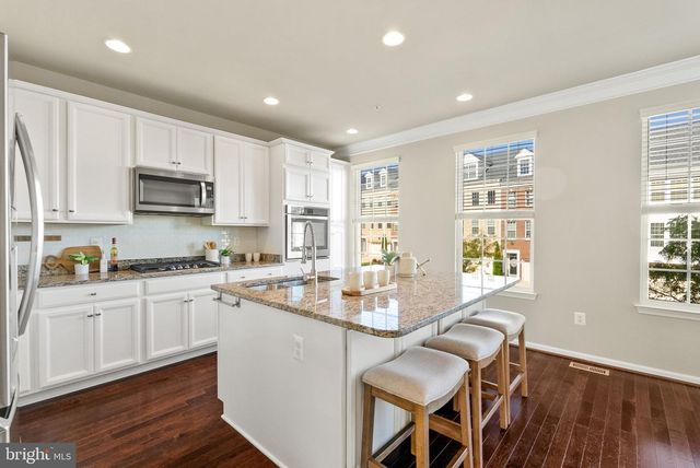 4208 WOODSPRING LN, Upper Marlboro, MD 20772