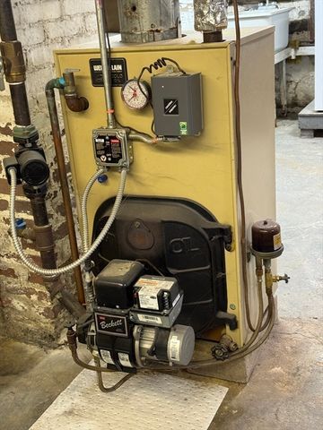 8 South Terrace, Auburn, MA 01501