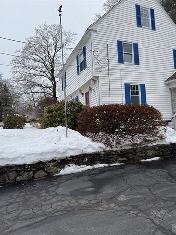 8 South Terrace, Auburn, MA 01501