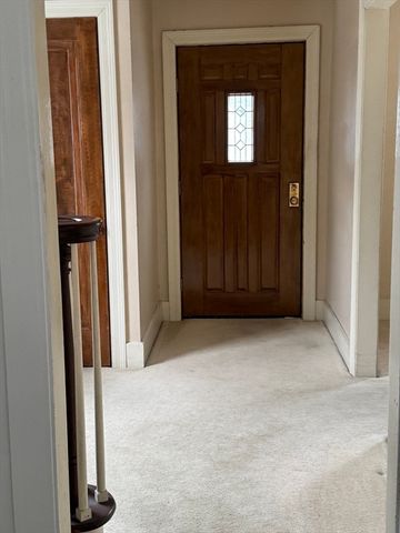 8 South Terrace, Auburn, MA 01501