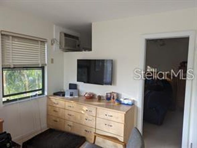 145 10TH AVENUE N 9, St Petersburg, FL 33701