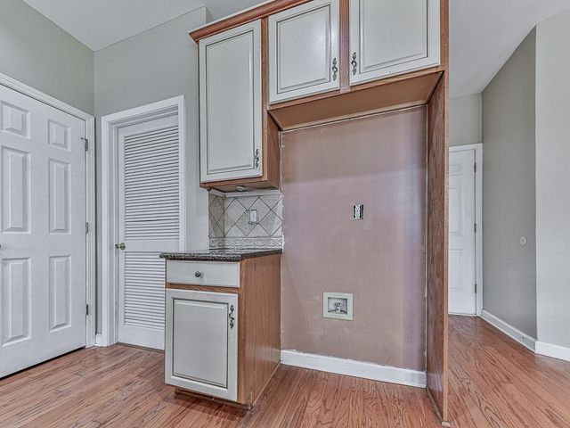 770 Heathland Drive, Roswell, GA 30075